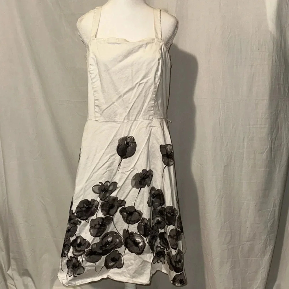 gray black & white floral APNY dress size 16